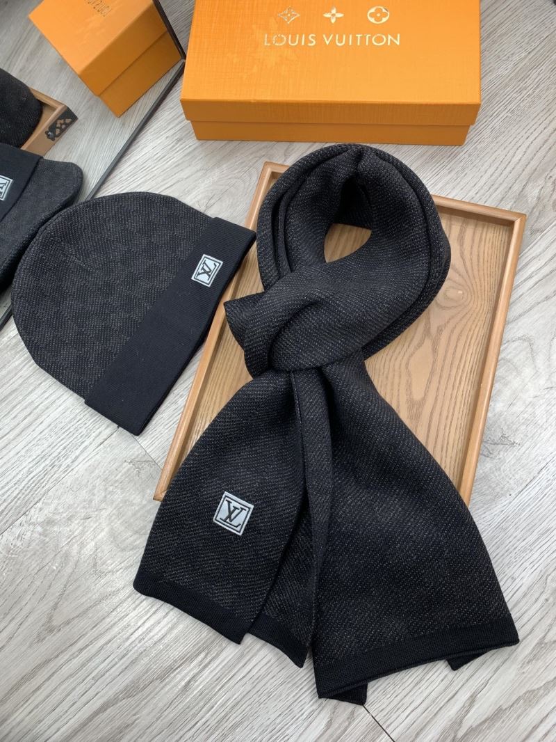 Louis Vuitton Caps Scarfs